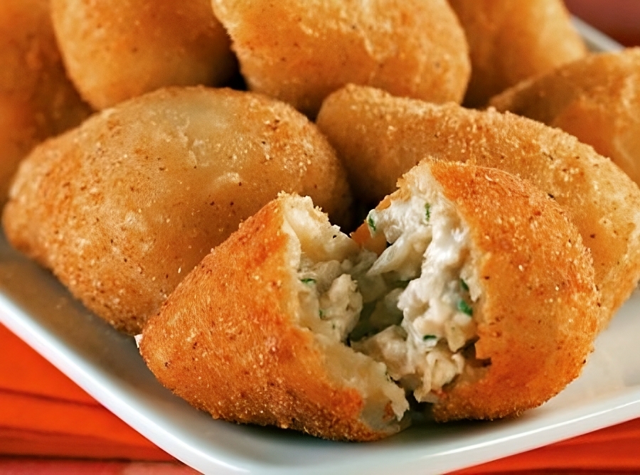 Coxinha com Recheio de Ricota.